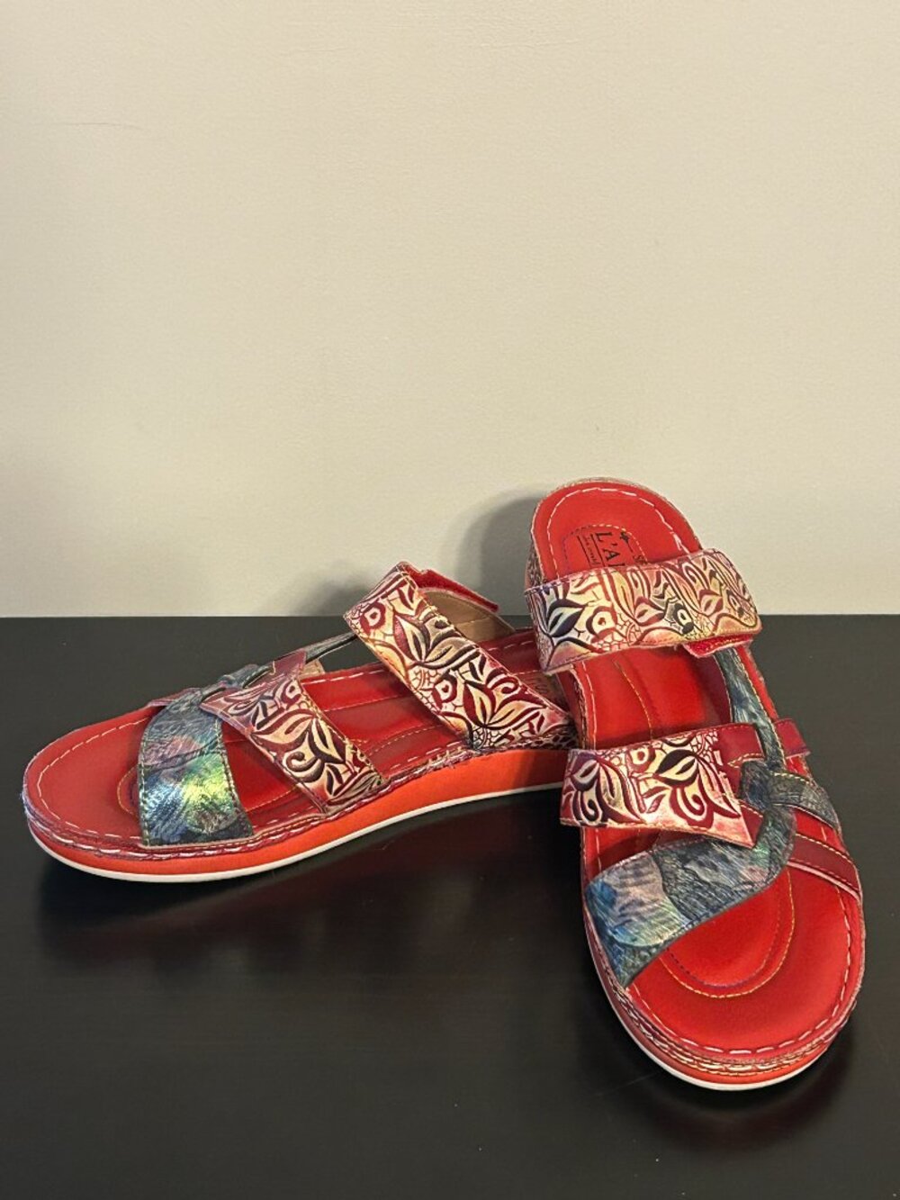 L' ARTISTE By Spring Step Sz 42 US 11 Caiman Red Leather Slide Sandals